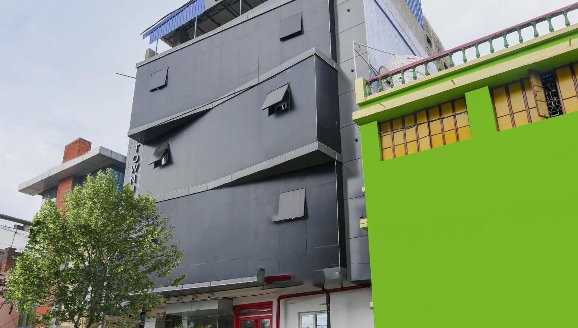 Super Town House Hi5 Aditya International Bhubaneswar Exterior foto