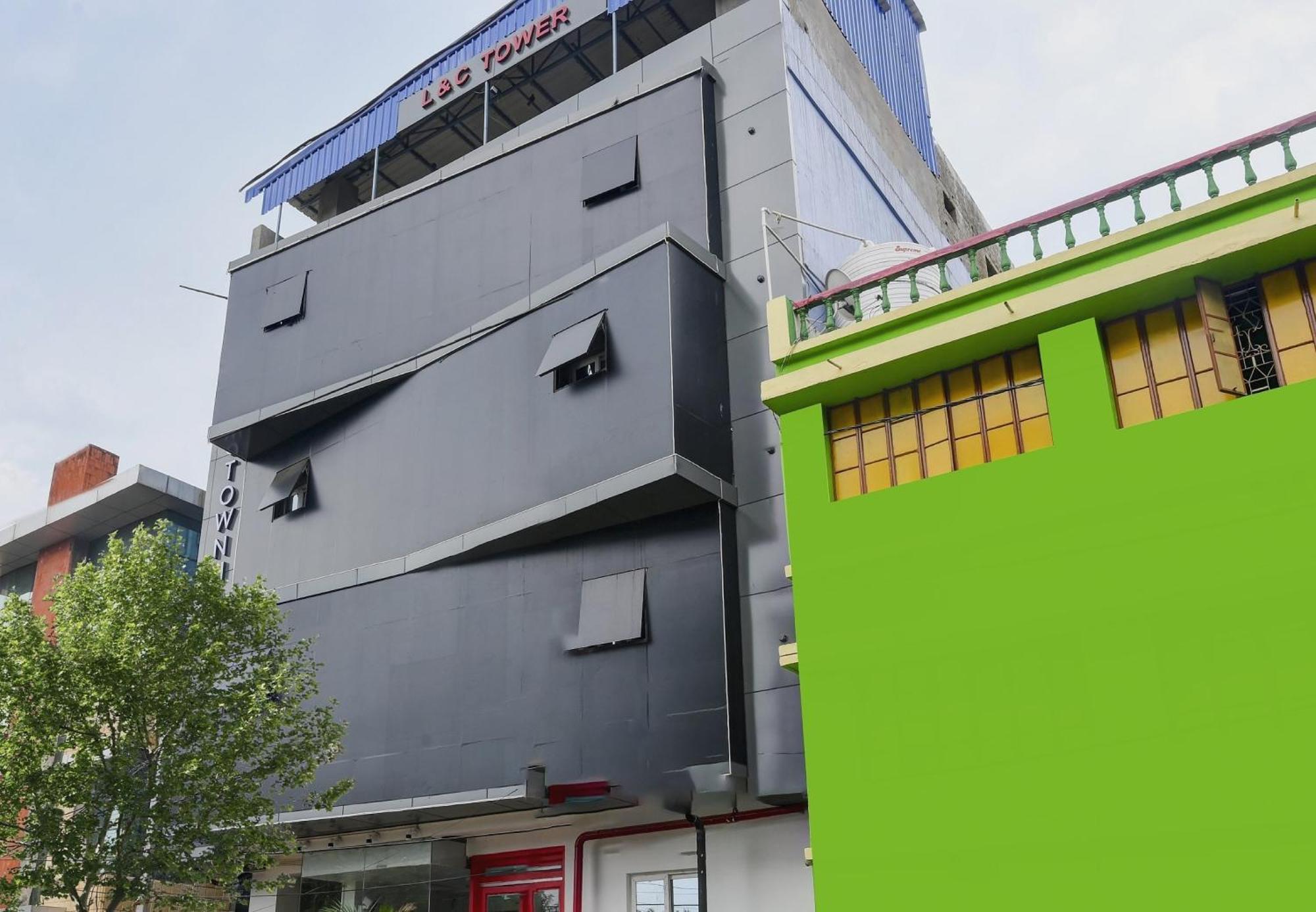 Super Town House Hi5 Aditya International Bhubaneswar Exterior foto