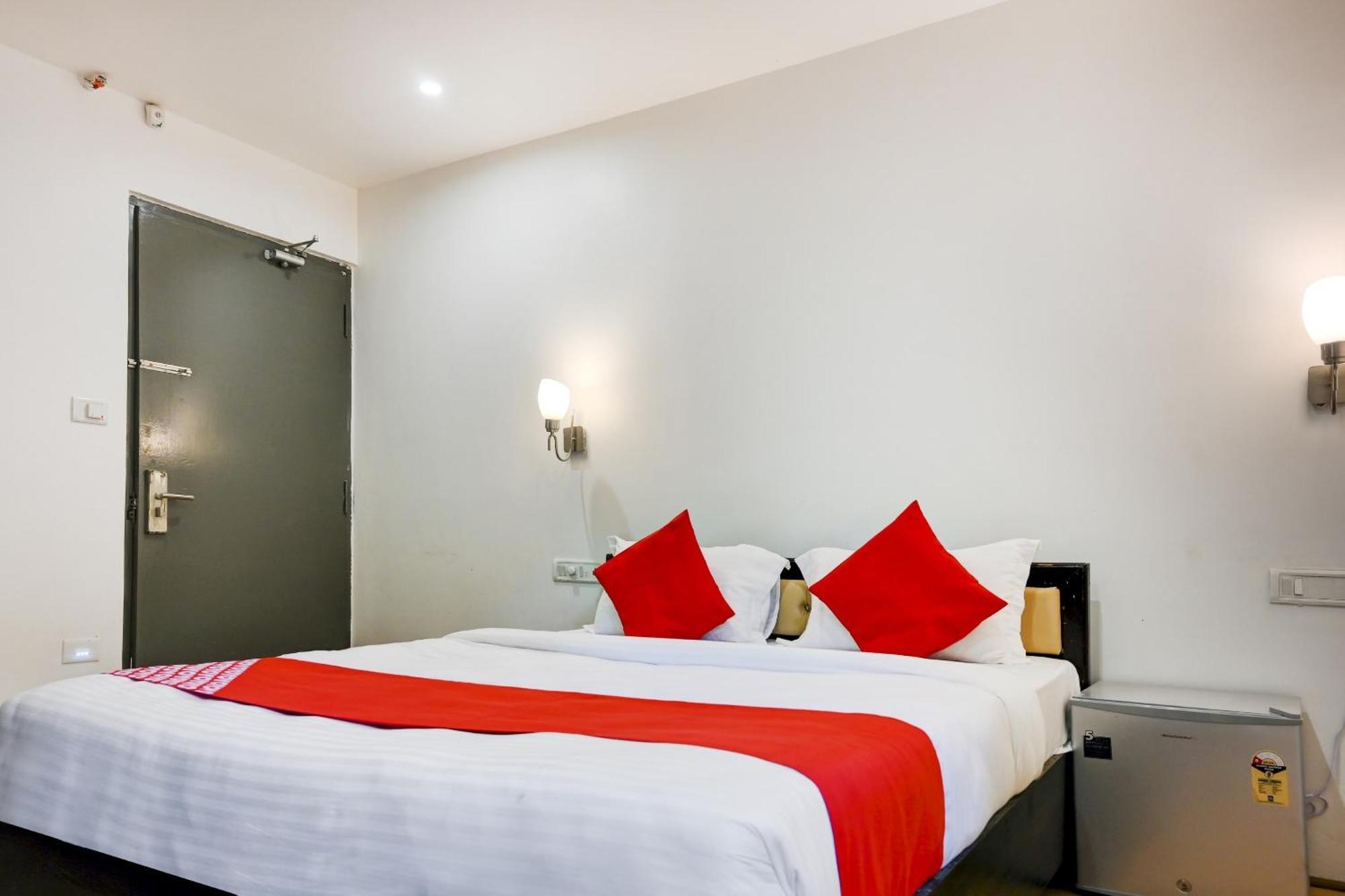 Super Town House Hi5 Aditya International Bhubaneswar Exterior foto
